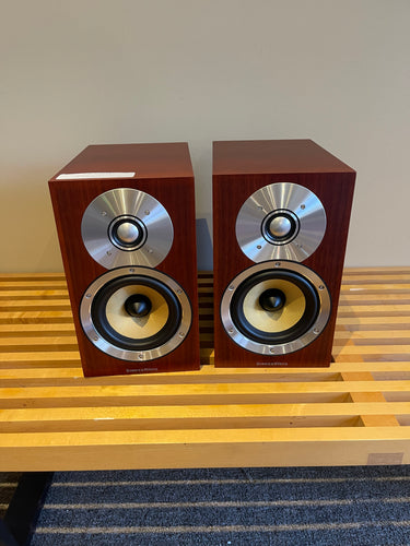 Bowers and Wilkins CM1