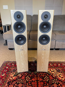 Dynaudio Evoke 30